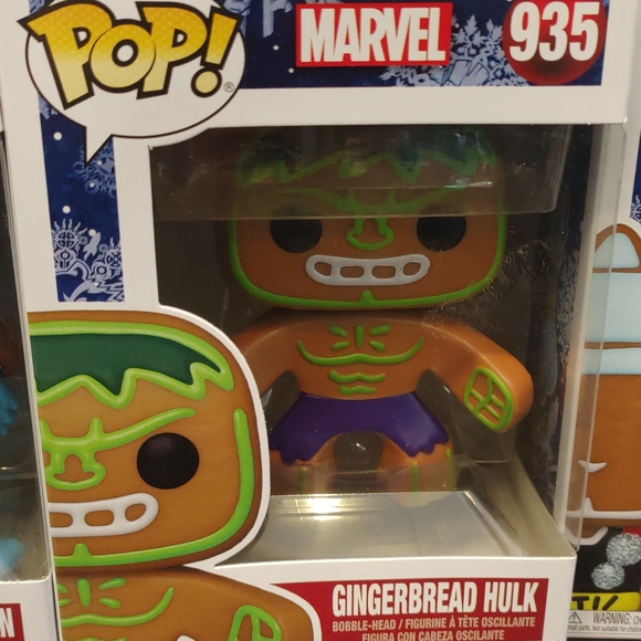 Funko Pop Marvel Gingerbread Hulk #935 - Picture 1 of 1